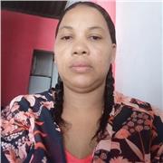 Profesora de inglés egresada de la universidad unicolombo dicta clase en primaria y secundaria . Además apoya en tarea dirigidas